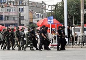 Çin de Uygur Özerk Bölgesi Karıştı: